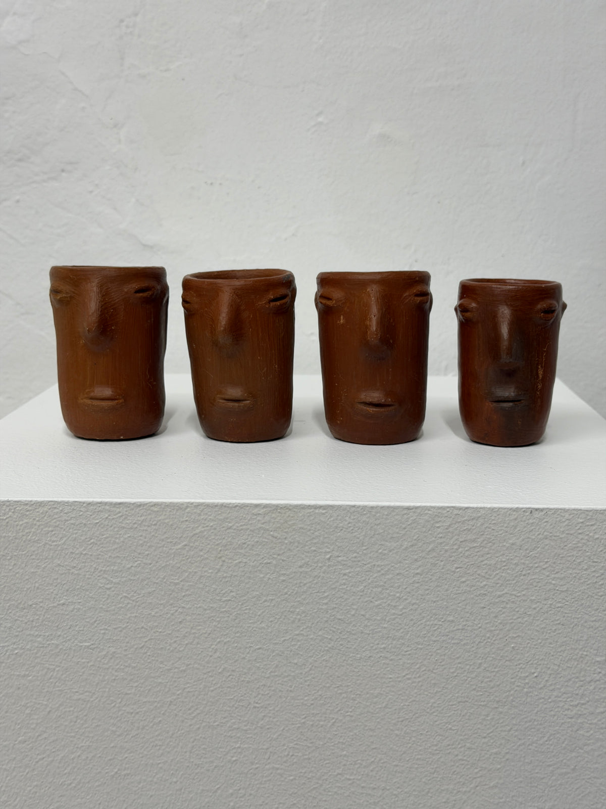 Terracota Face Cup Set
